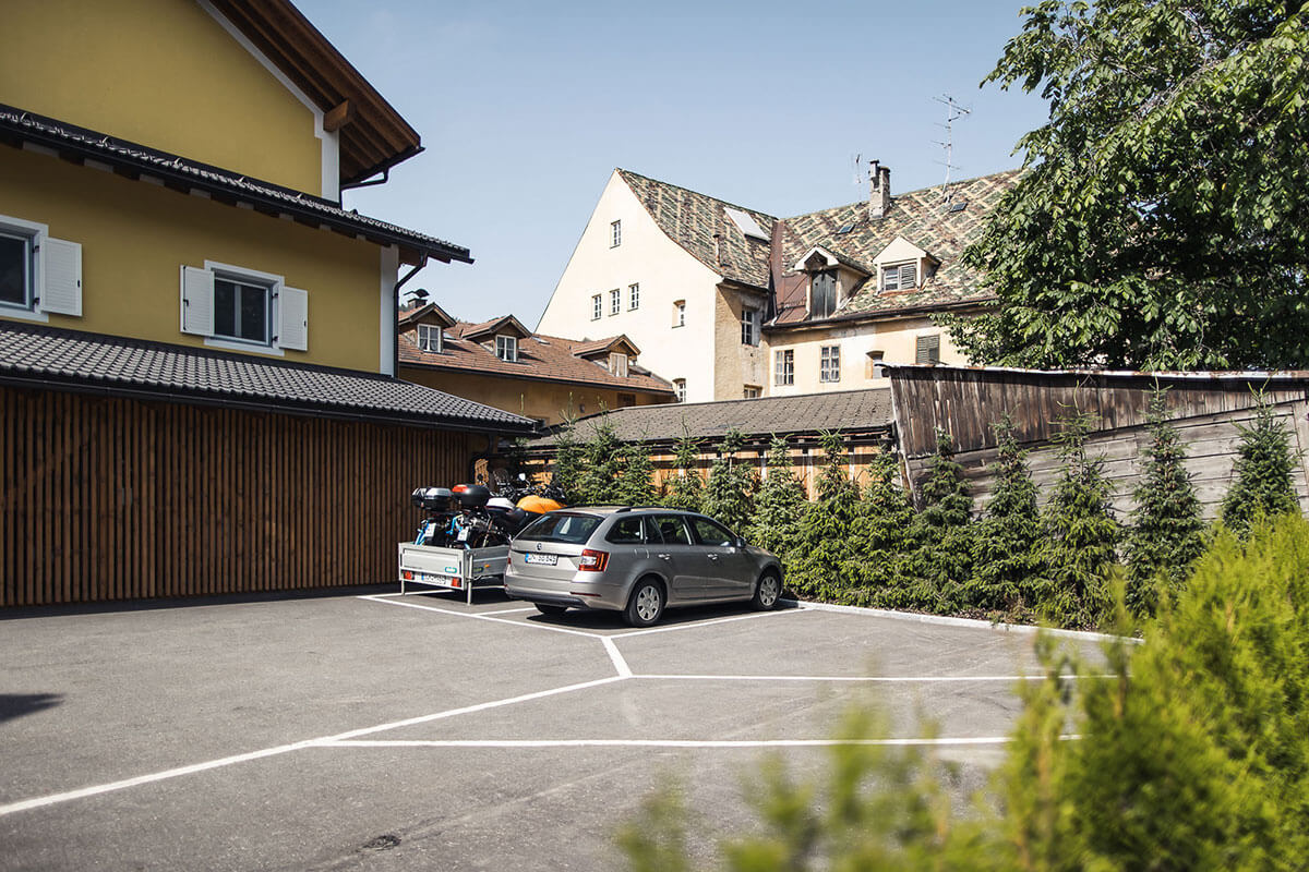 Parcheggio all' Hotel Emma 