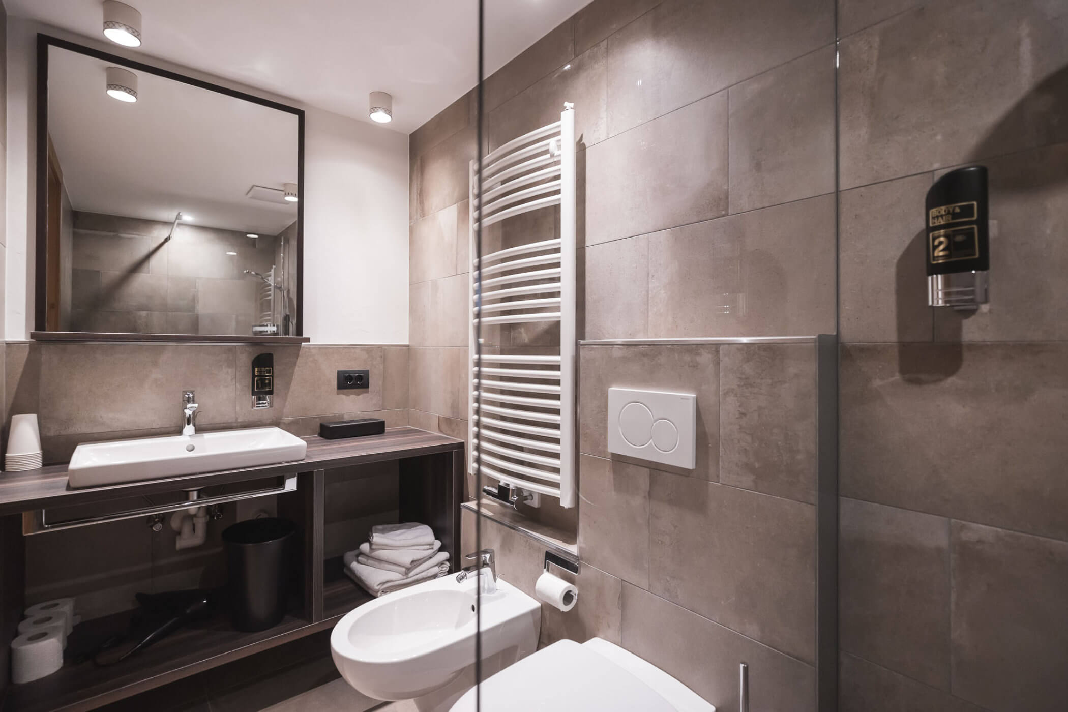 Bagno della camera d'albergo